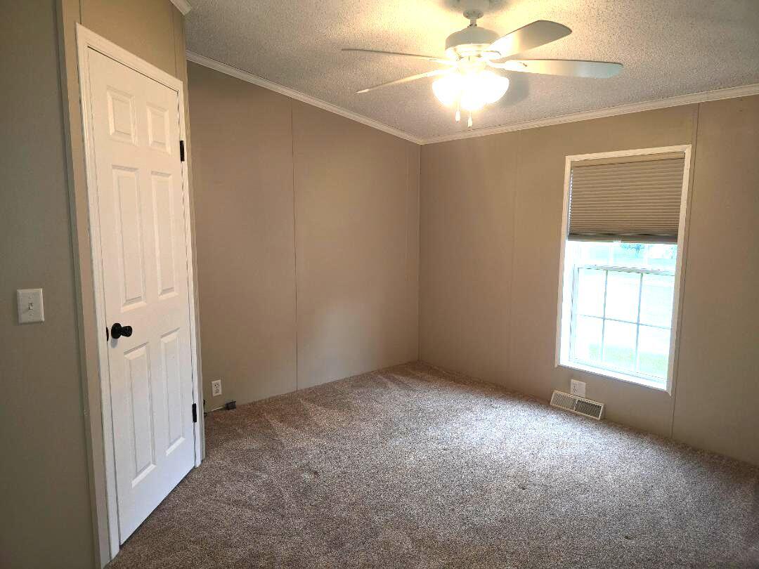 149 Cardinal Lane Property Photo 9