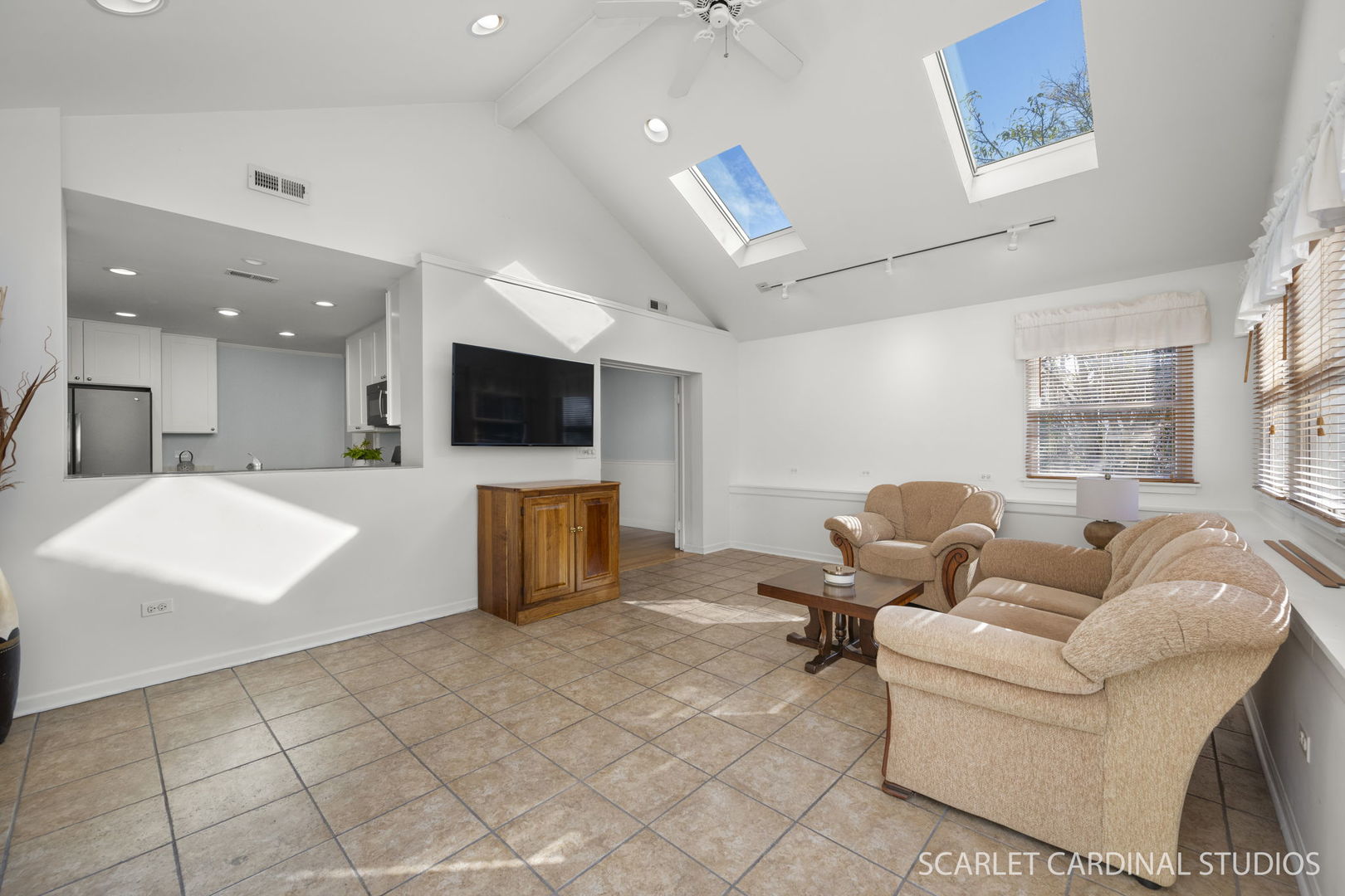 118 S President Street Property Photo 9