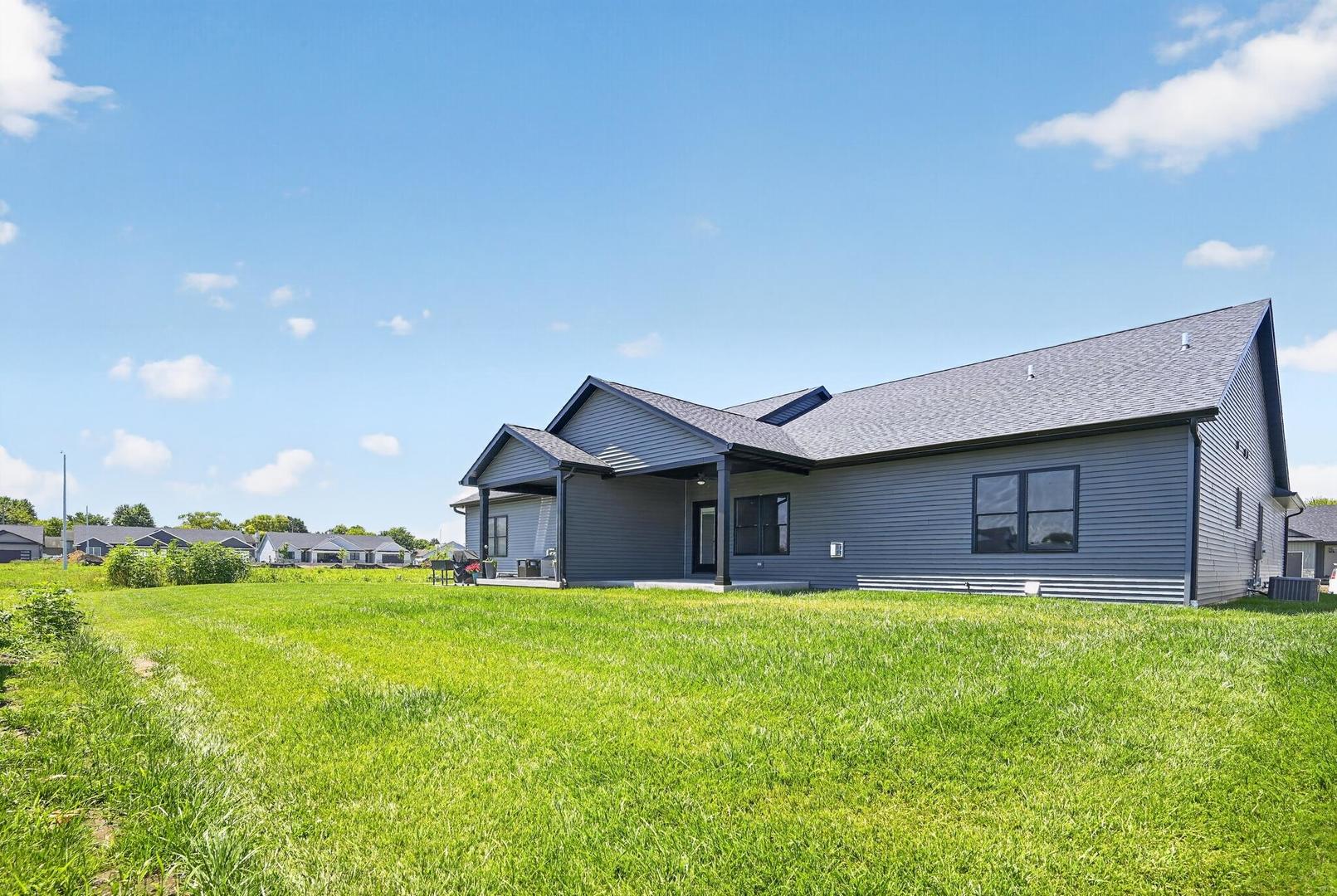 1704 Blenheim Drive Property Photo 8