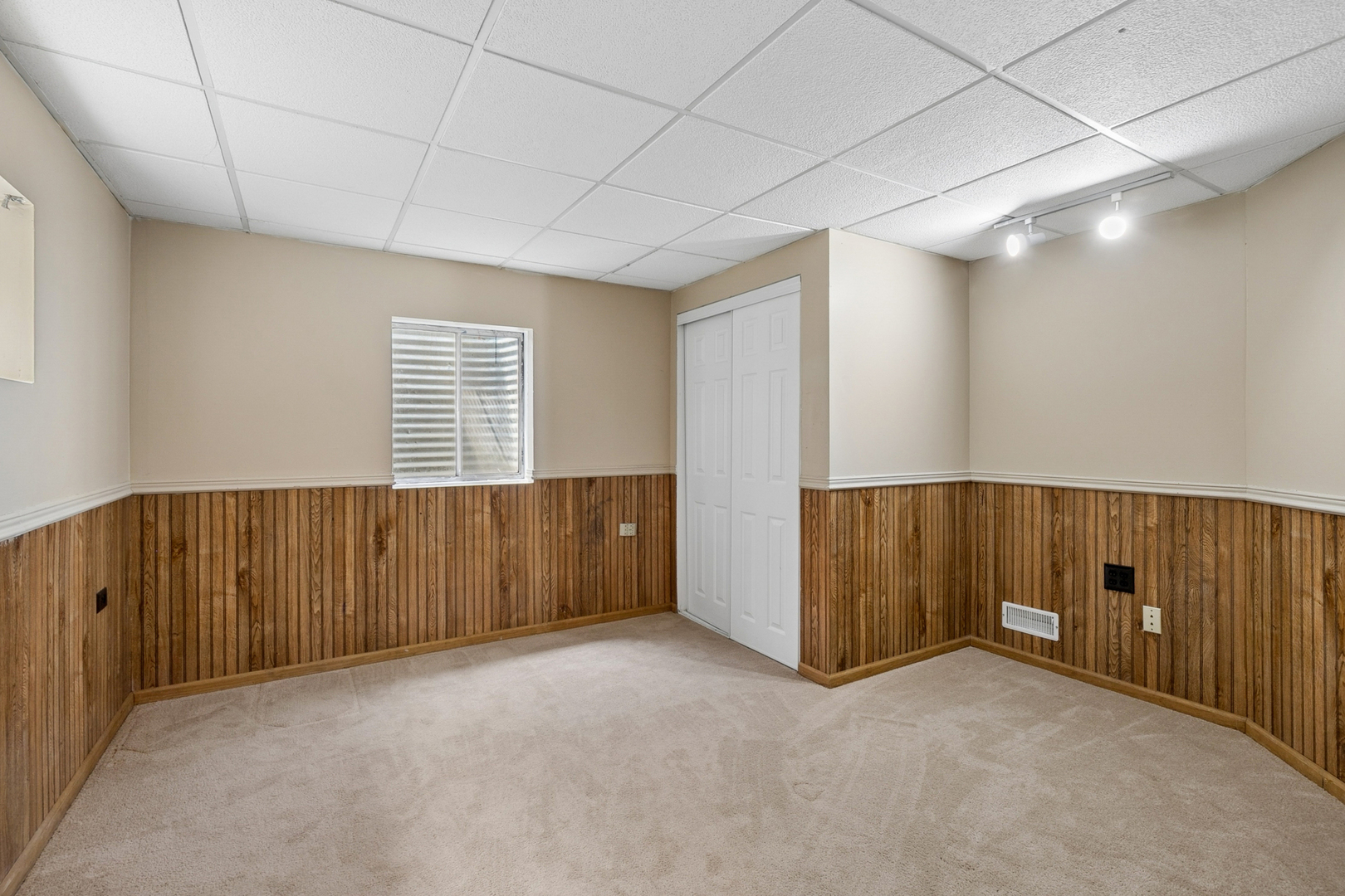 139 N Crooked Lake Lane Property Photo 17