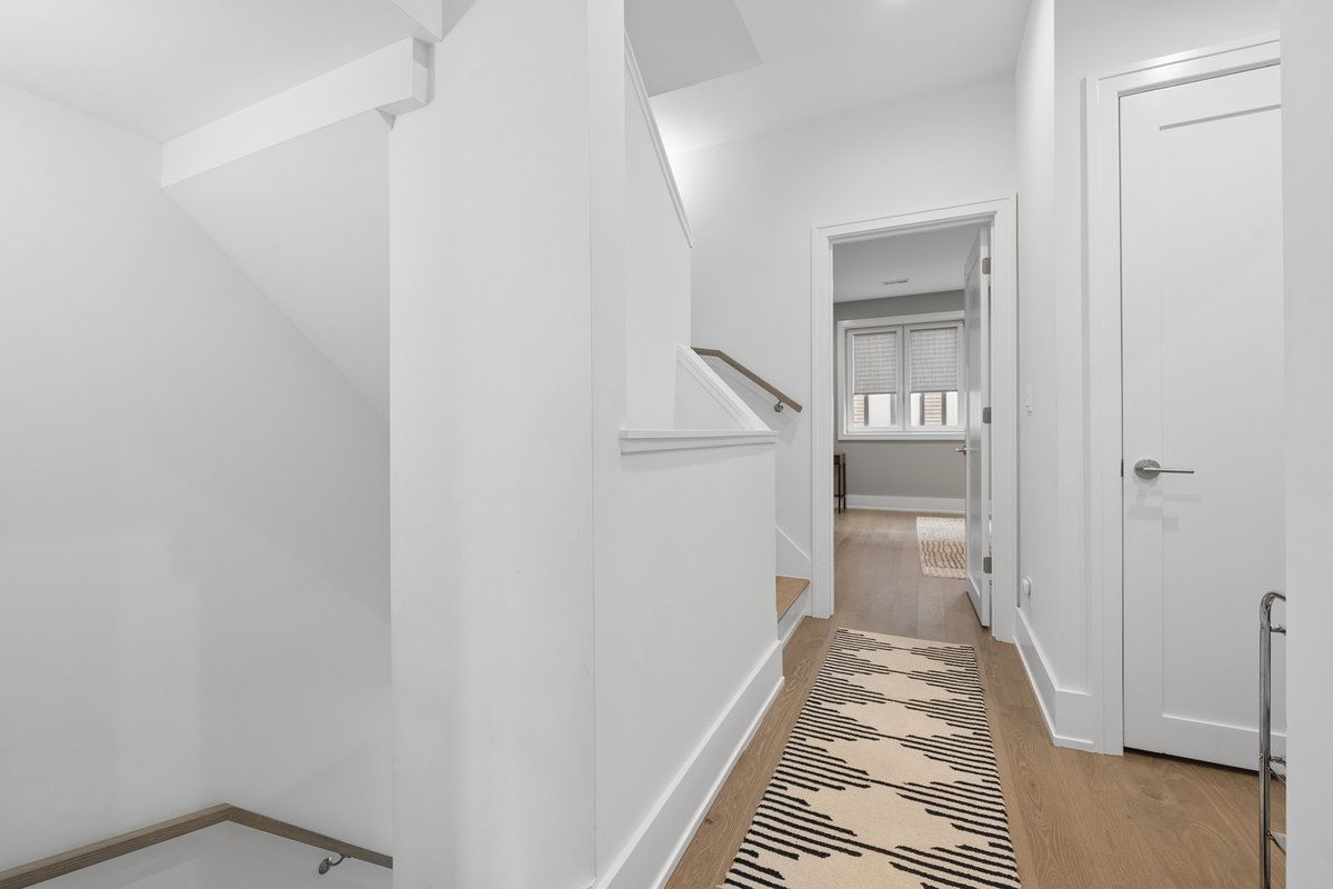 6209 S Ellis Avenue E Property Photo 19