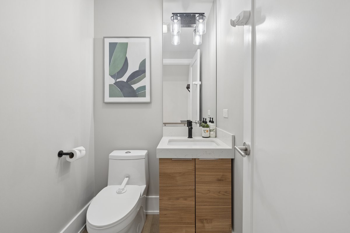 6209 S Ellis Avenue E Property Photo 31