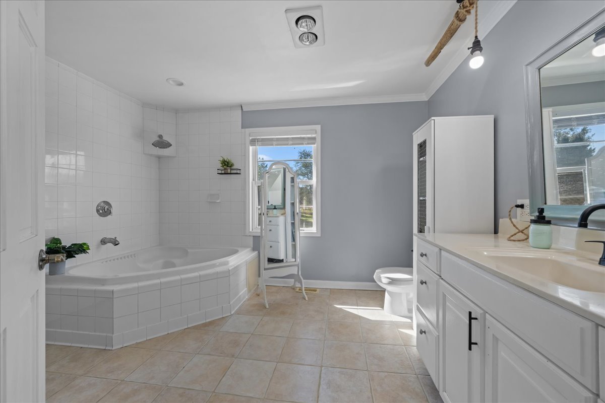 9n424 Tamara Drive Property Photo 20