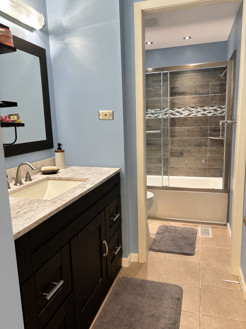 2112 Stanley Court Property Photo 16