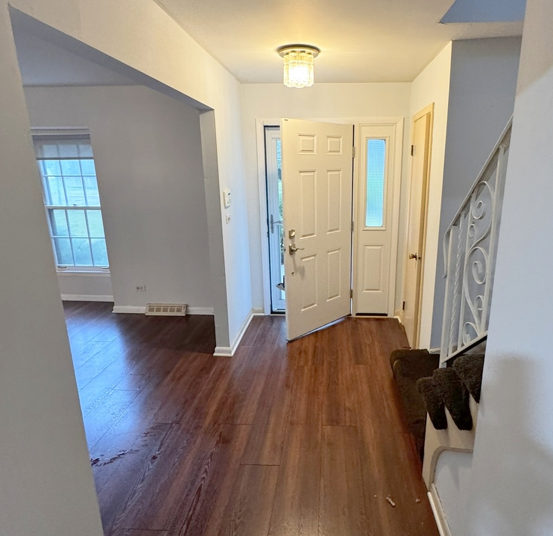 1935 Birch Road Property Photo 6