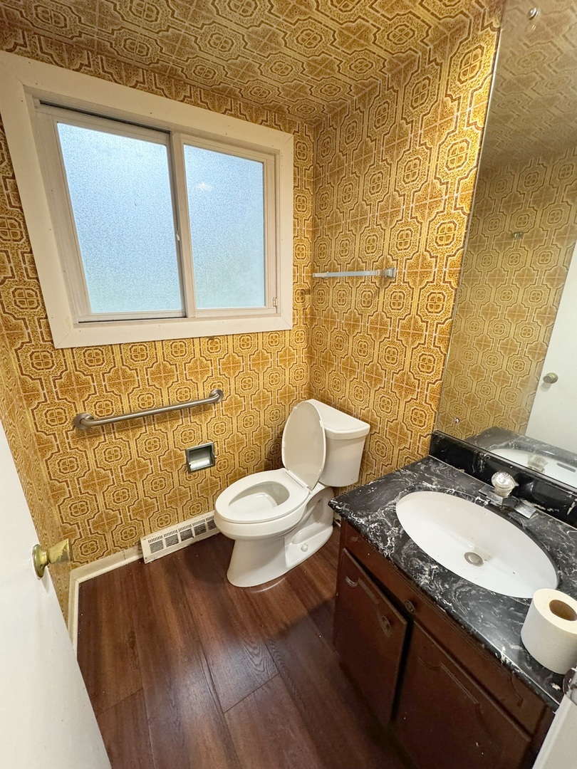 1935 Birch Road Property Photo 7