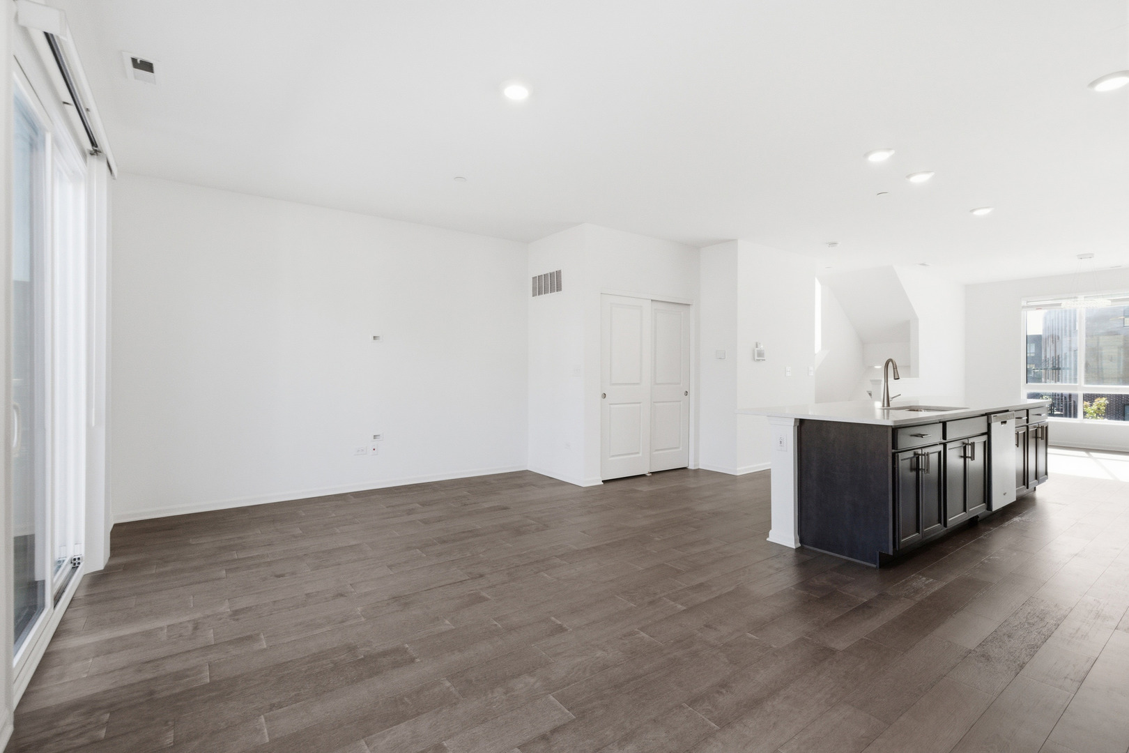 1300 Catalina Court Property Photo 10