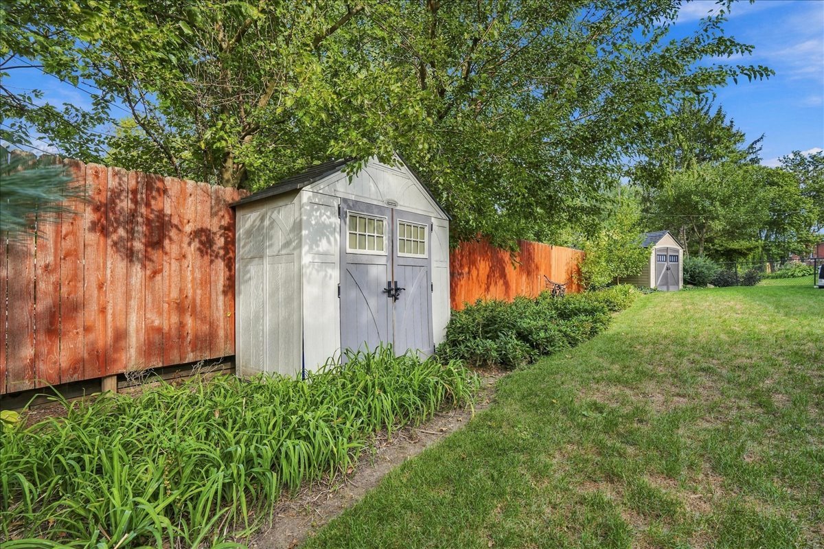 208 Mecherle Drive Property Photo 32