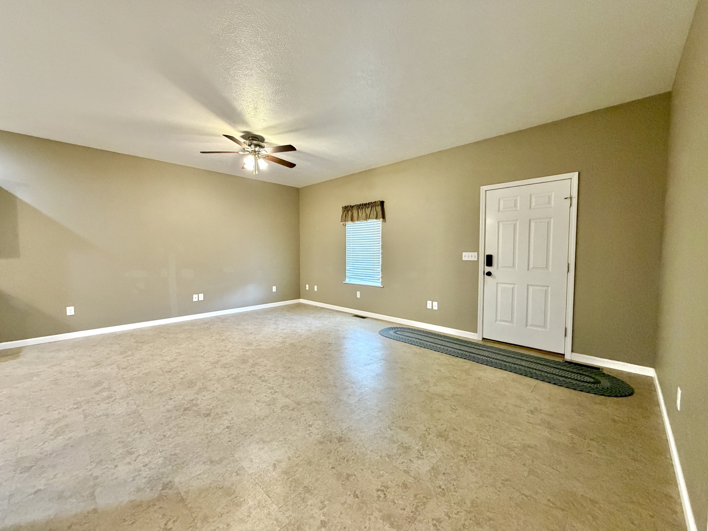 2806 Jones Street Property Photo 8