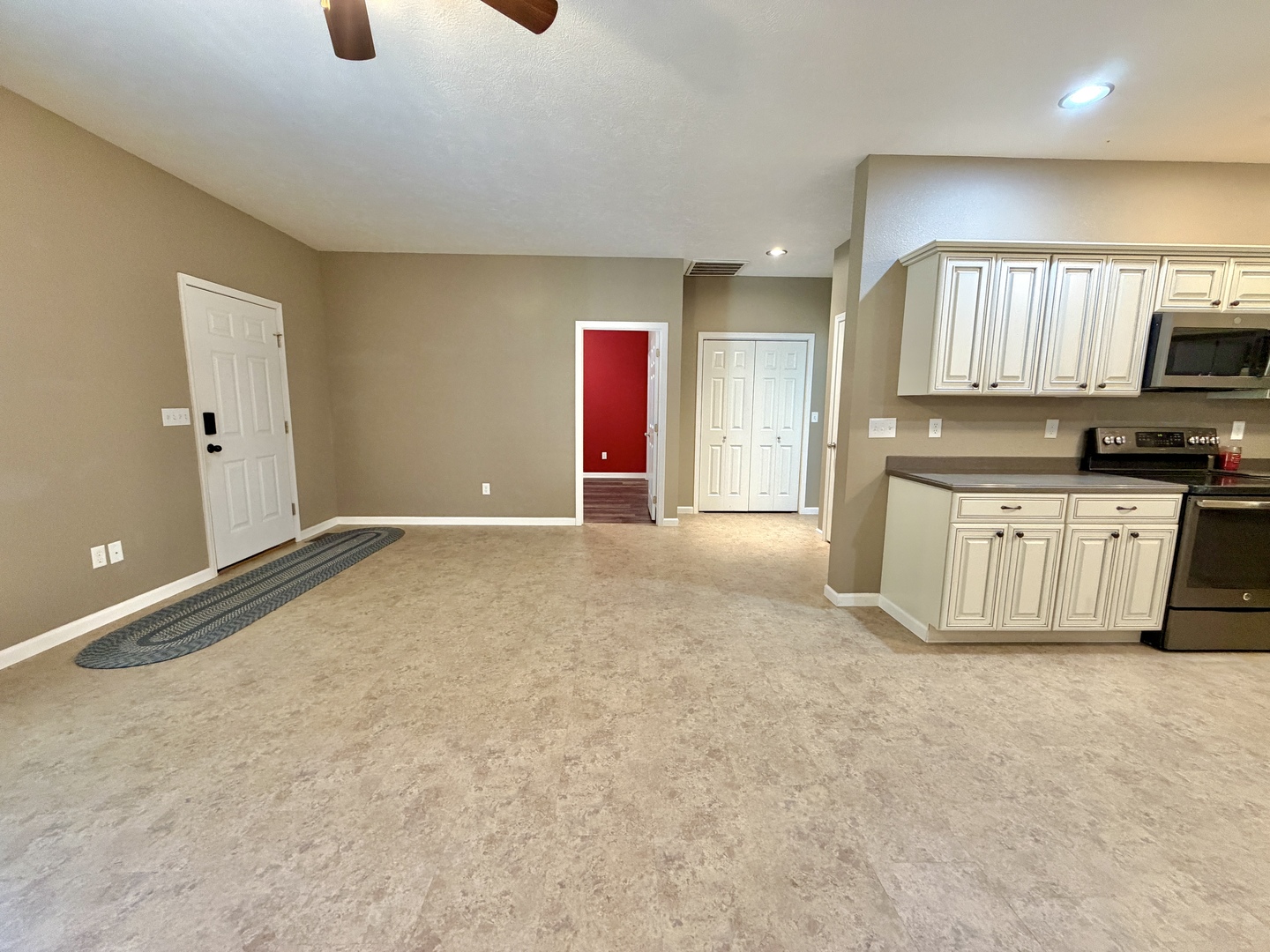 2806 Jones Street Property Photo 10