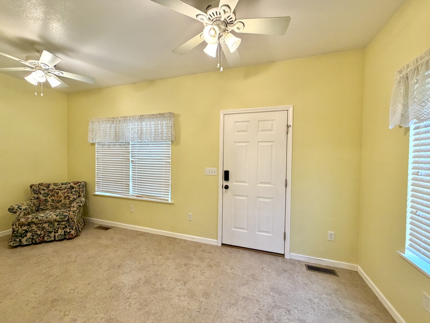 2806 Jones Street Property Photo 17