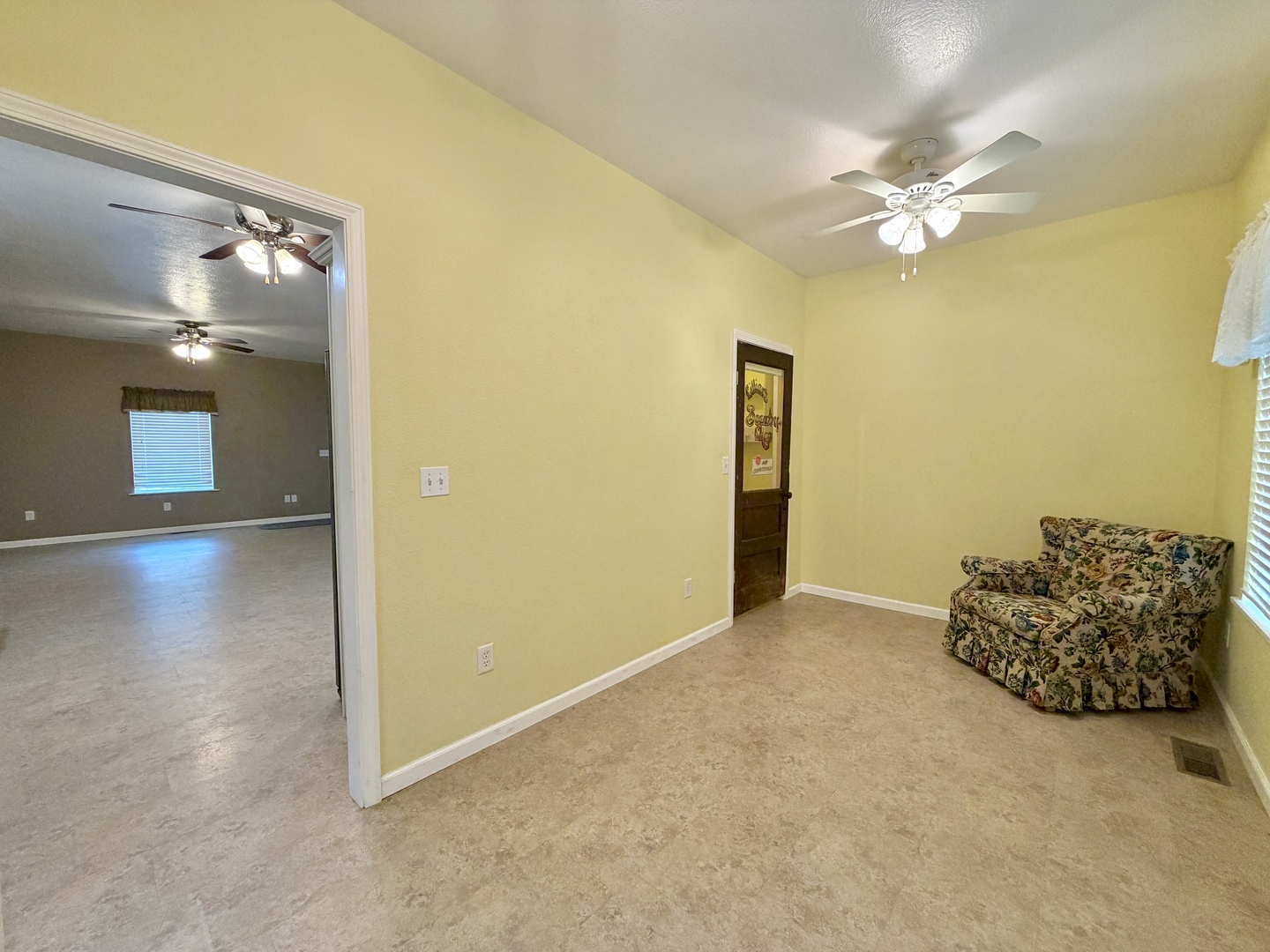 2806 Jones Street Property Photo 19