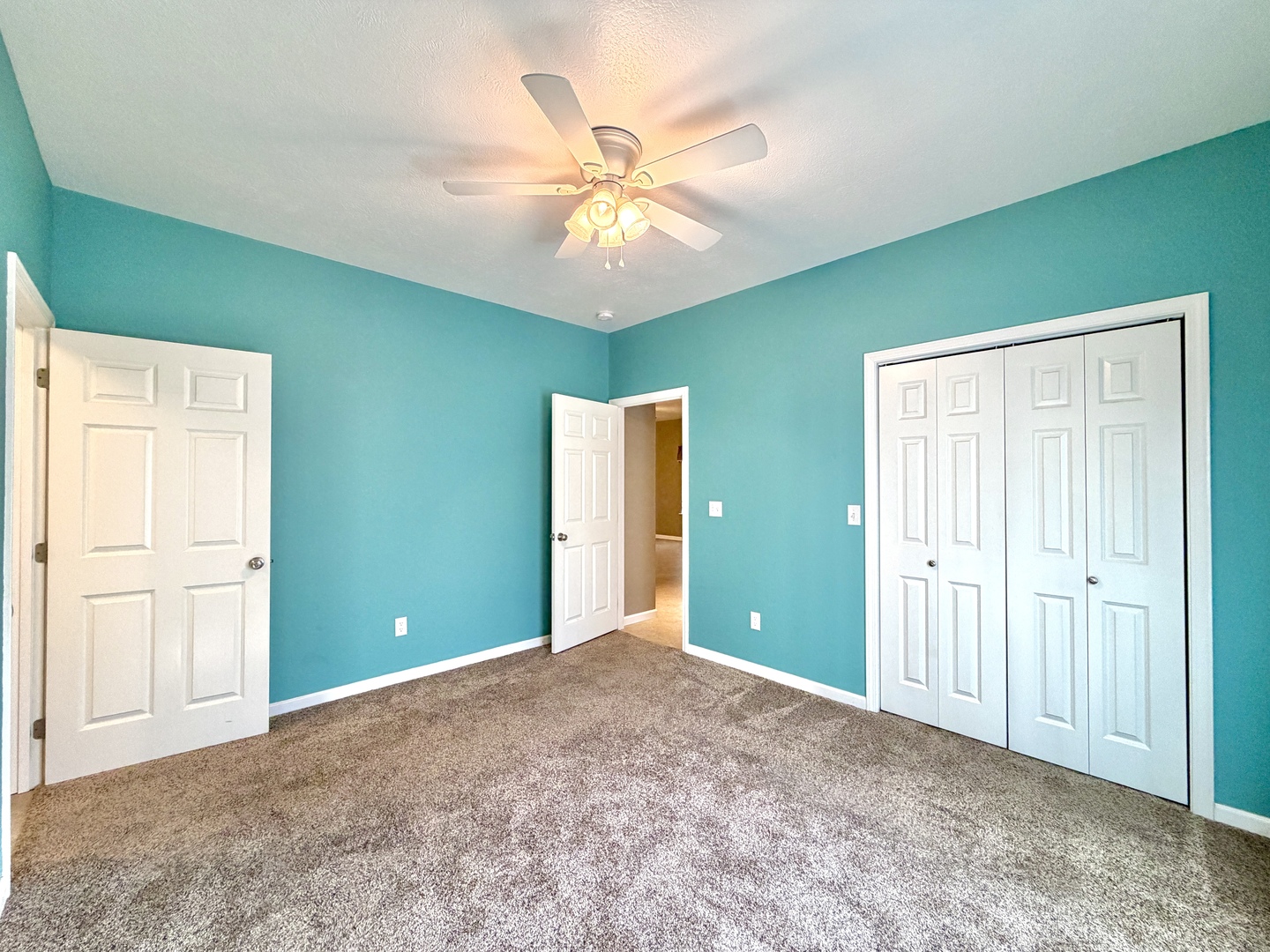 2806 Jones Street Property Photo 26