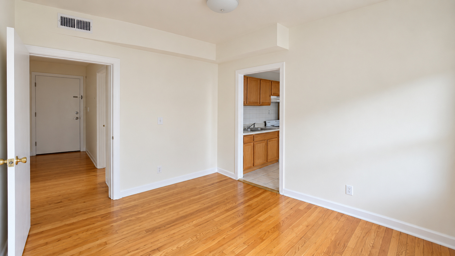 3560 W Cortland Street 2rw Property Photo 10