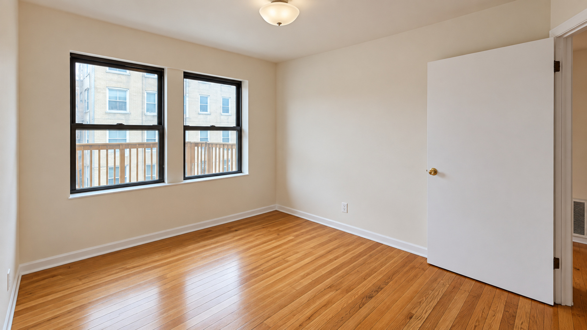 3560 W Cortland Street 2rw Property Photo 11
