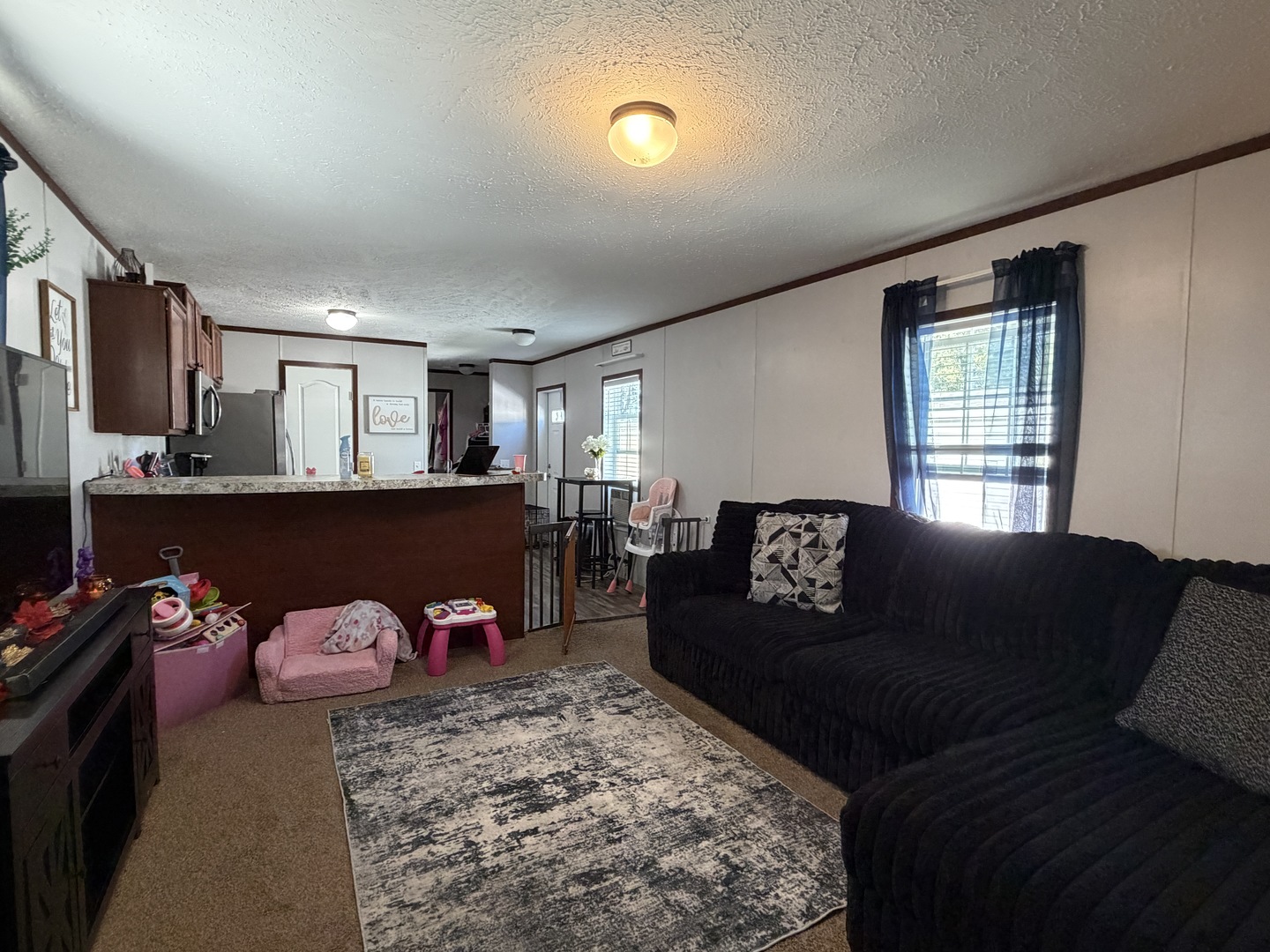 407 4th Street Property Photo 5