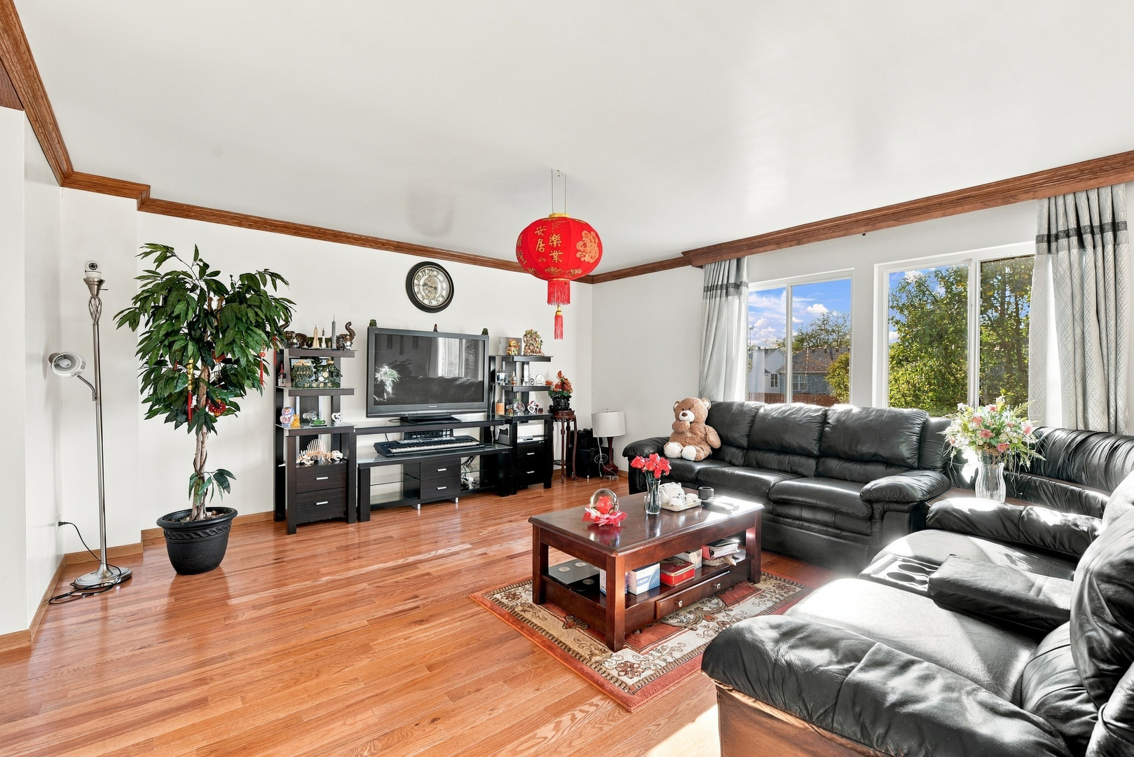 16408 Zausa Drive Property Photo 4