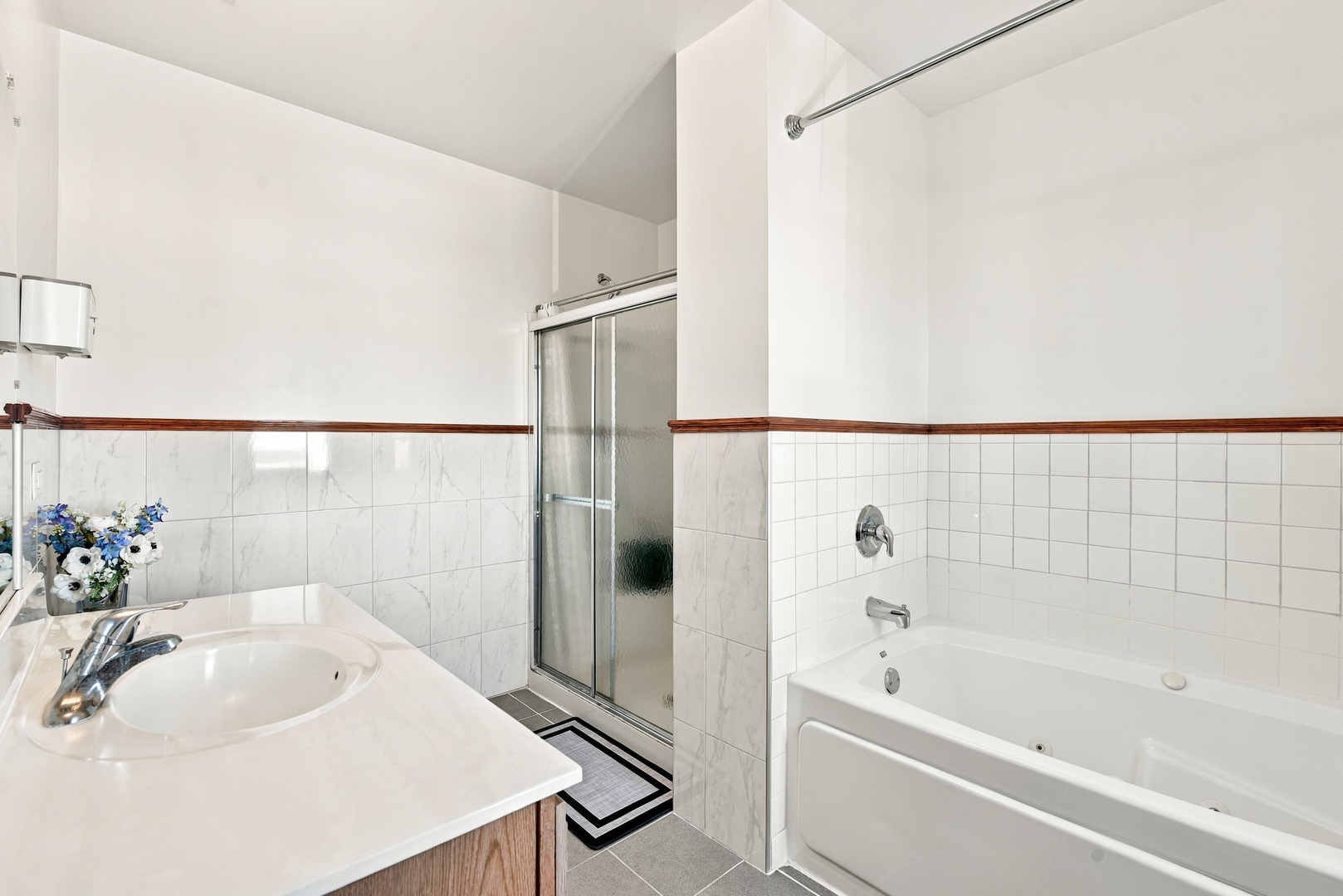 16408 Zausa Drive Property Photo 15