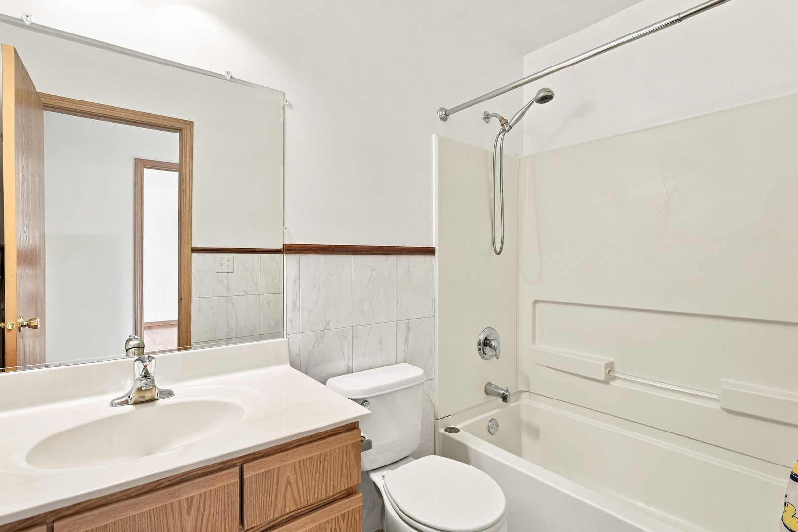 16408 Zausa Drive Property Photo 20