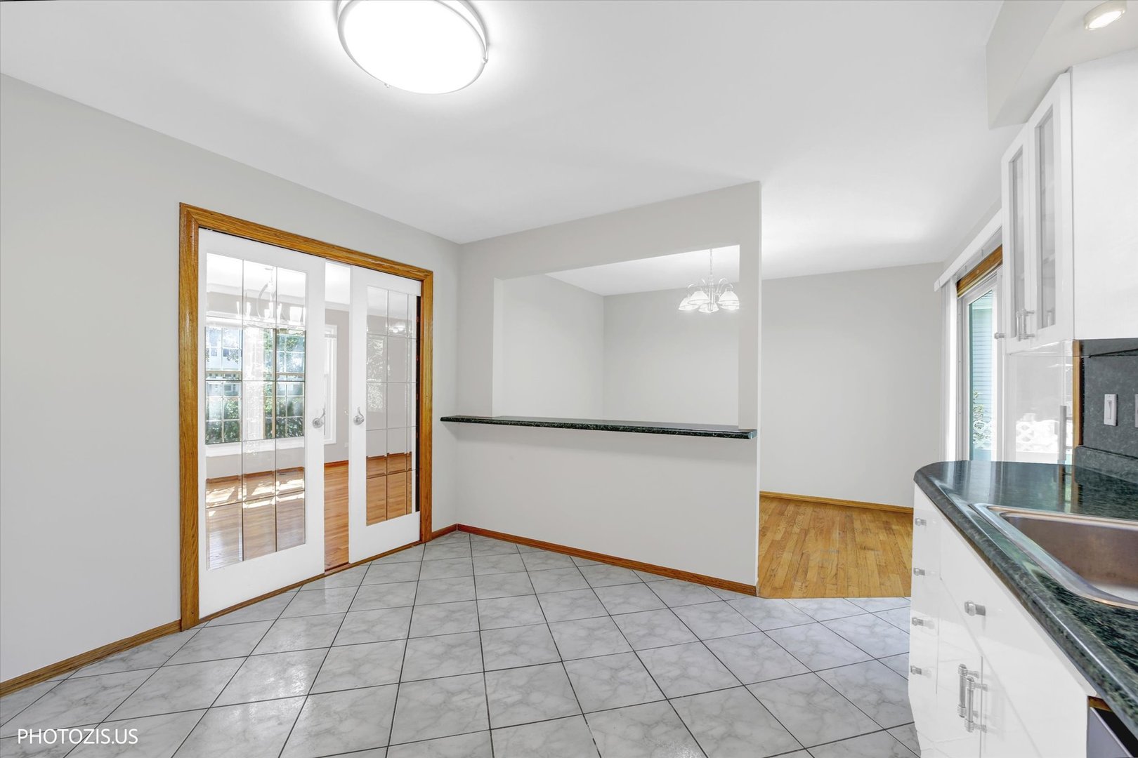 10 Mayflower Road Property Photo 13