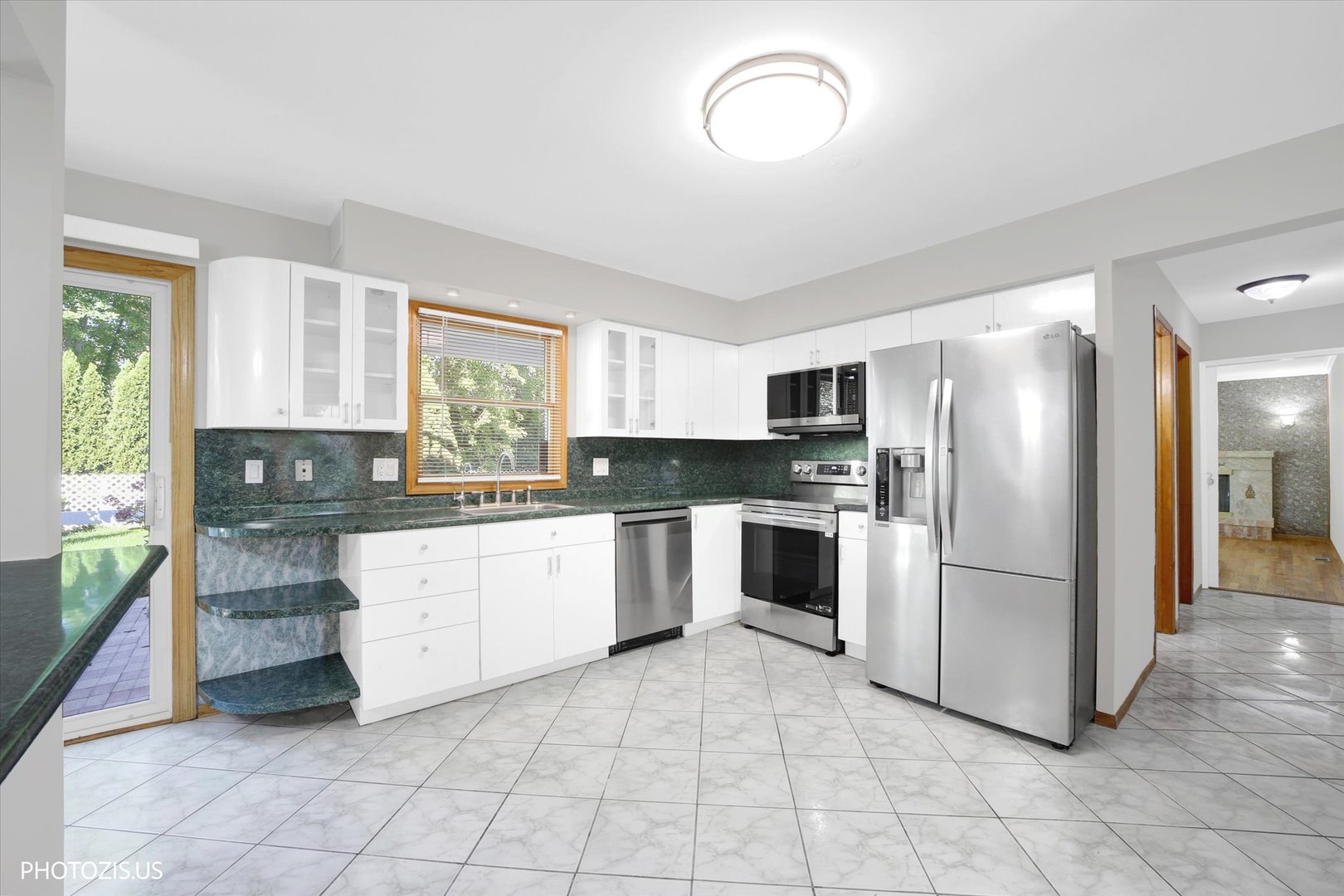 10 Mayflower Road Property Photo 20
