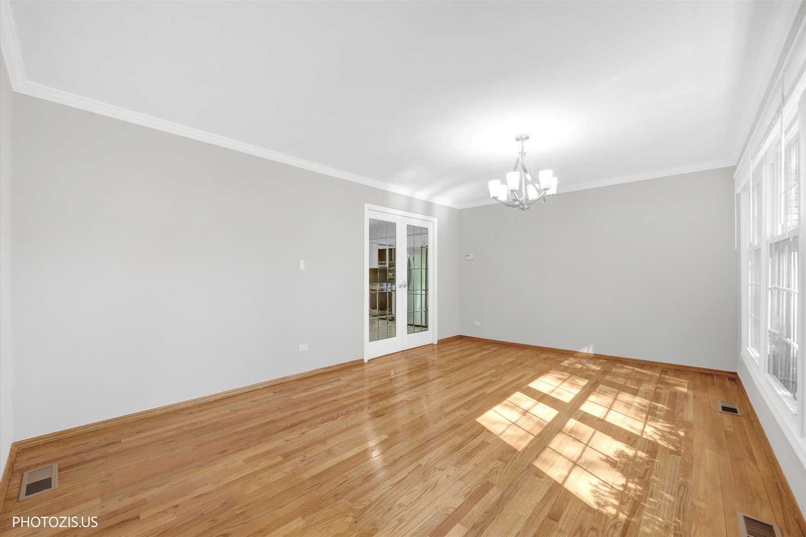 10 Mayflower Road Property Photo 23