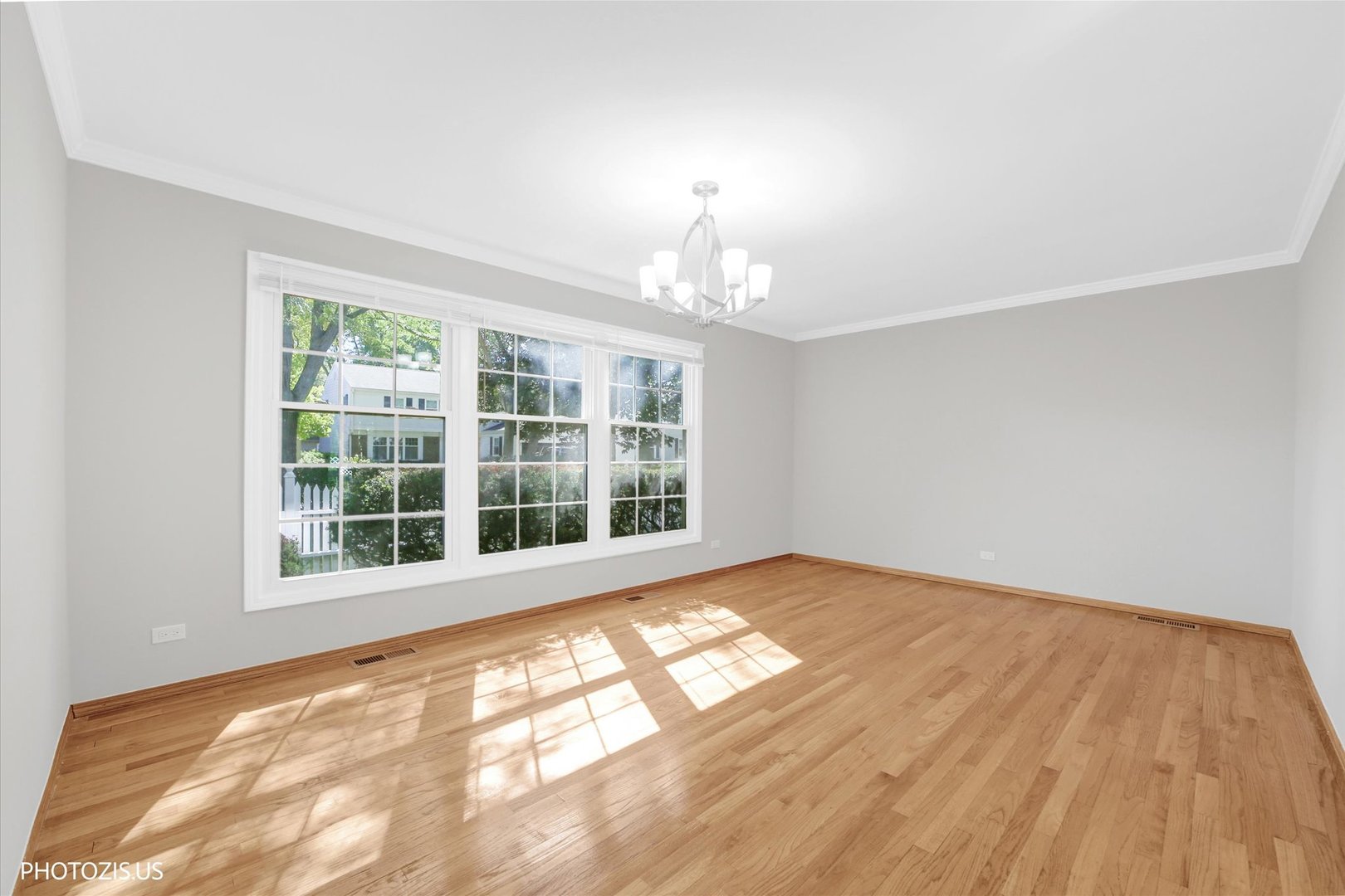 10 Mayflower Road Property Photo 25