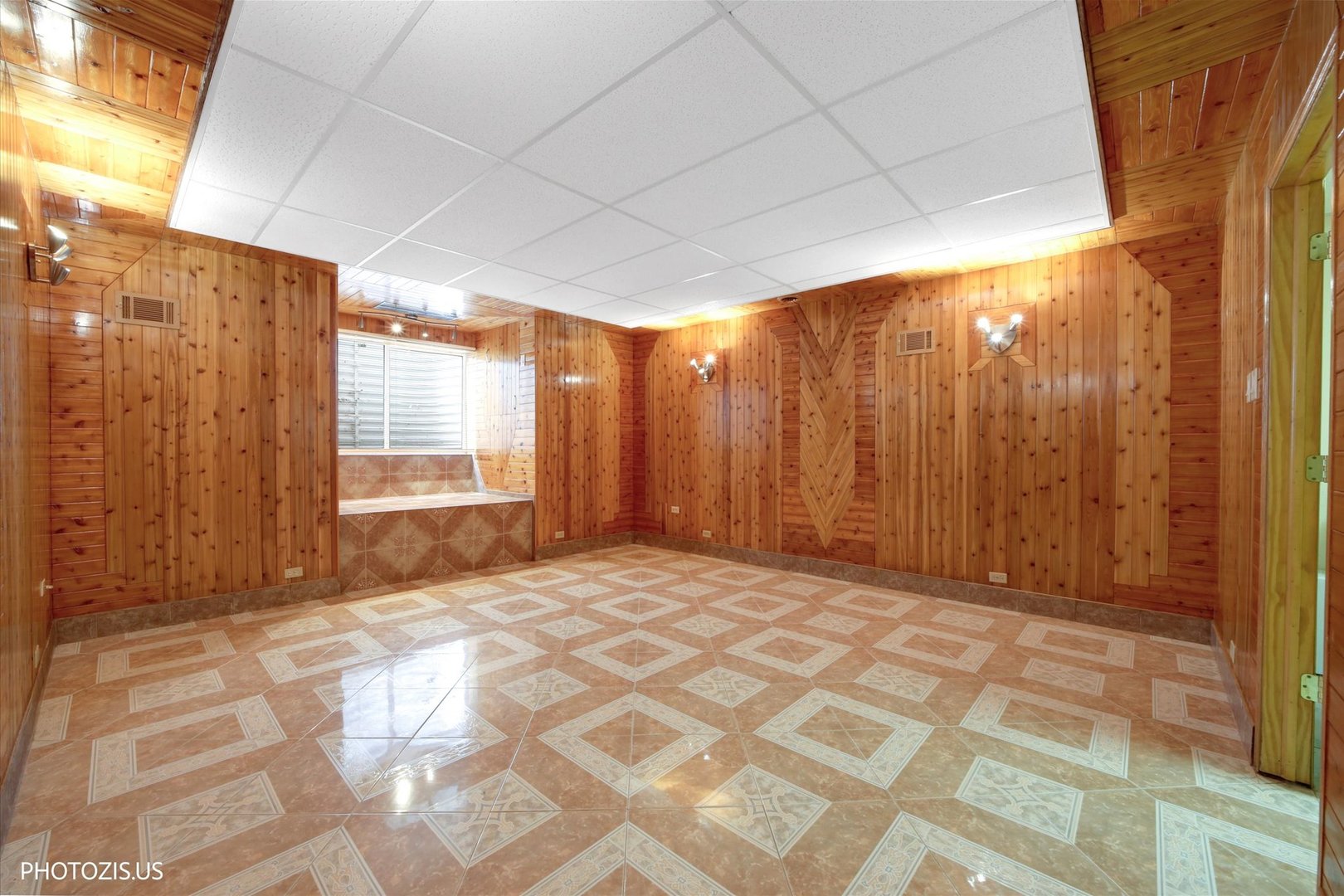 10 Mayflower Road Property Photo 36