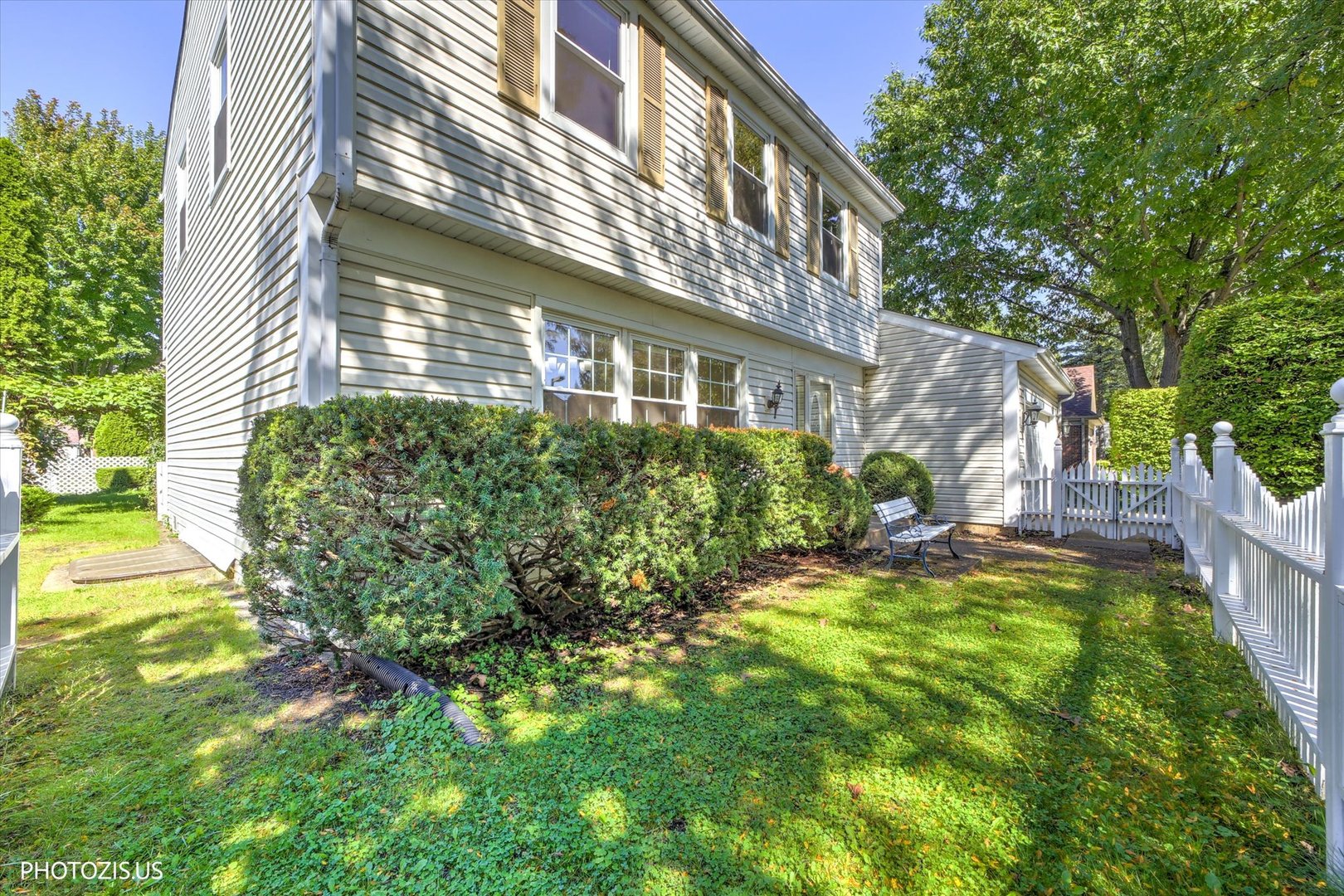10 Mayflower Road Property Photo 63