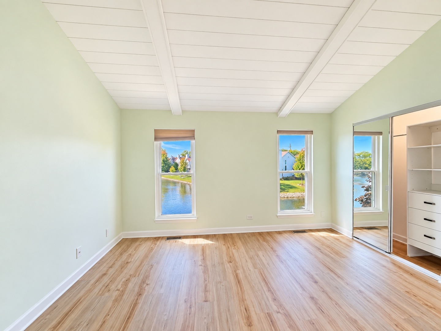 7818 Darien Lake Drive Property Photo 12