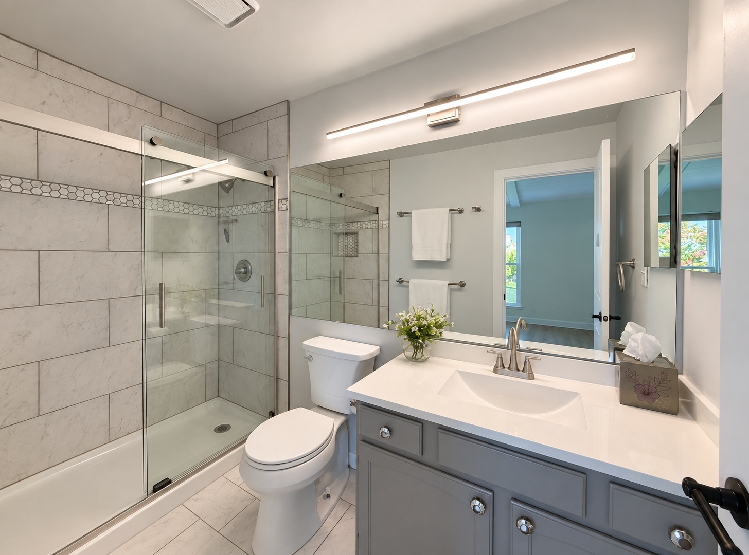 7818 Darien Lake Drive Property Photo 16