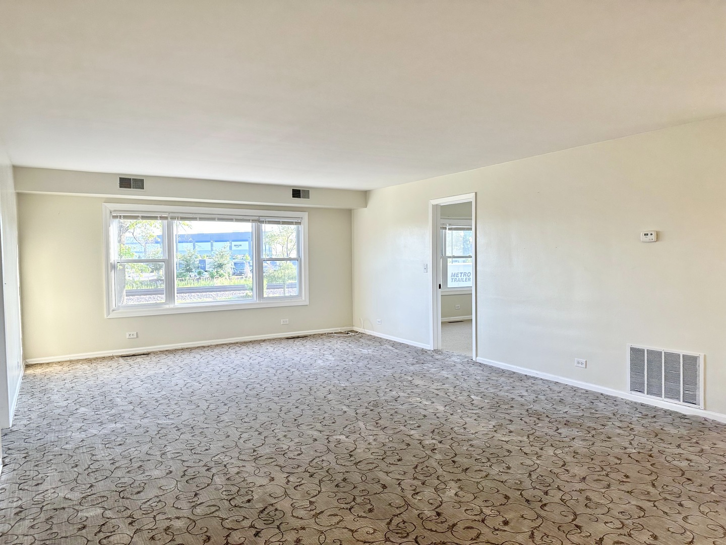 552 E Northwest Highway Property Photo 47