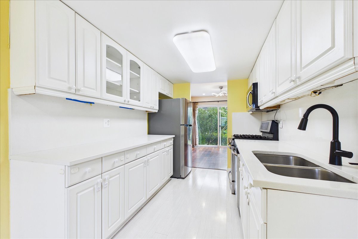 8501 Linder Court Property Photo 14