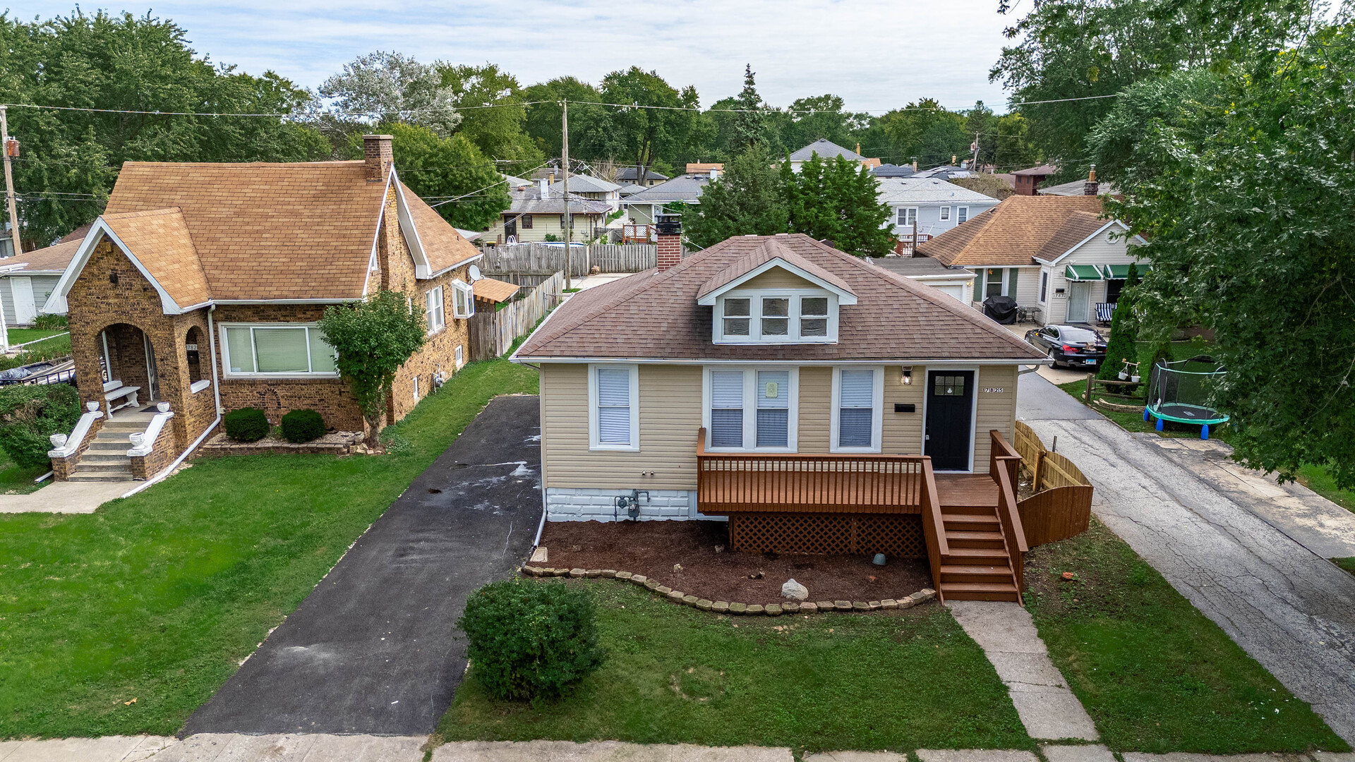 17825 Chicago Avenue Property Photo 1