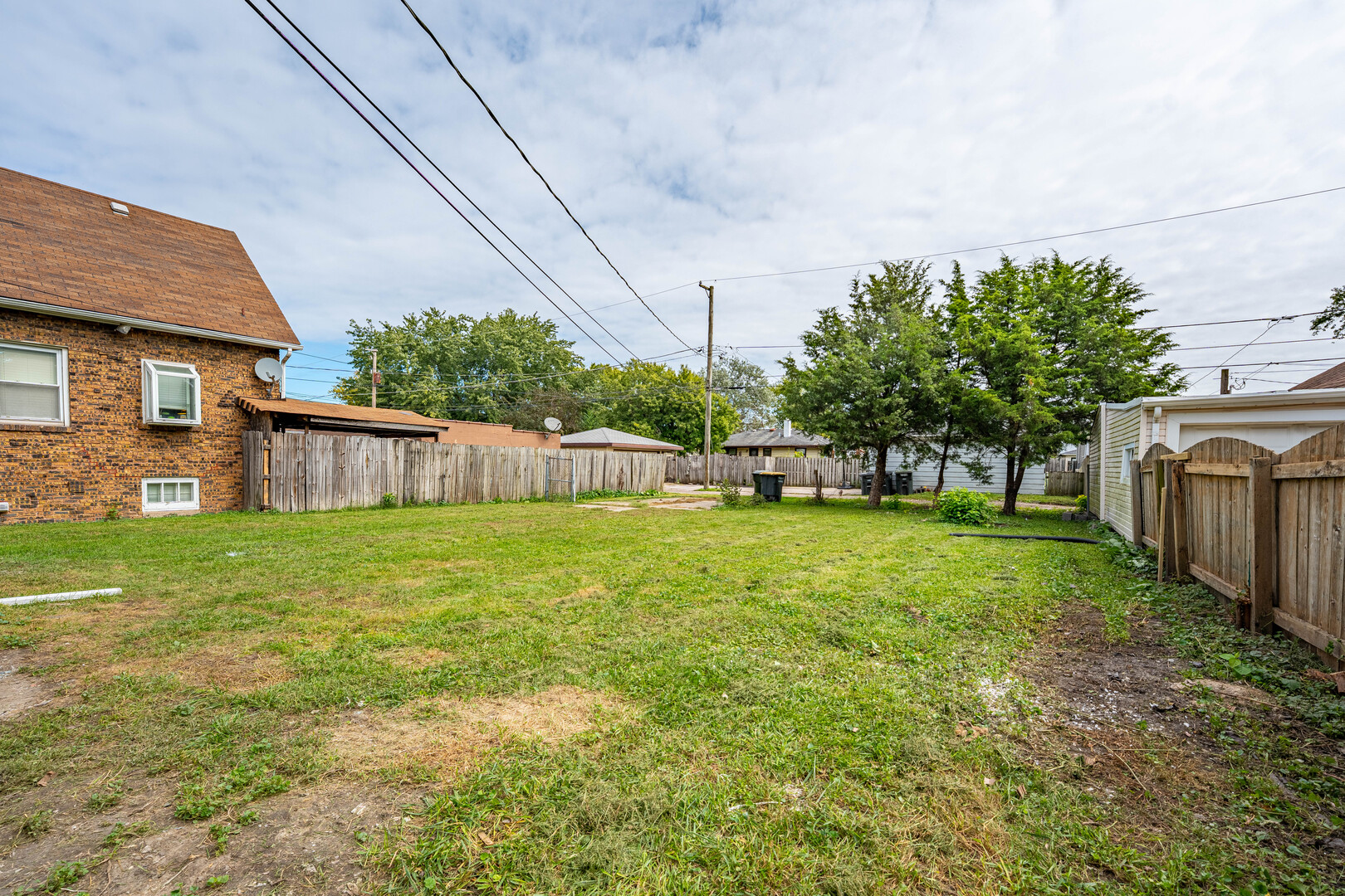 17825 Chicago Avenue Property Photo 28