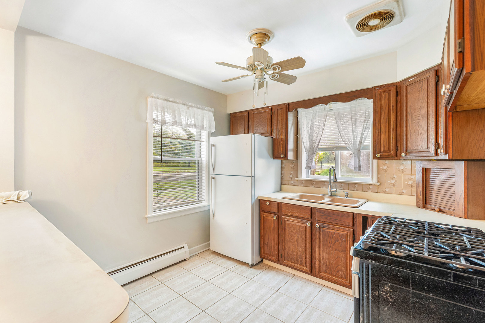 8216 N Caldwell Avenue Property Photo 7
