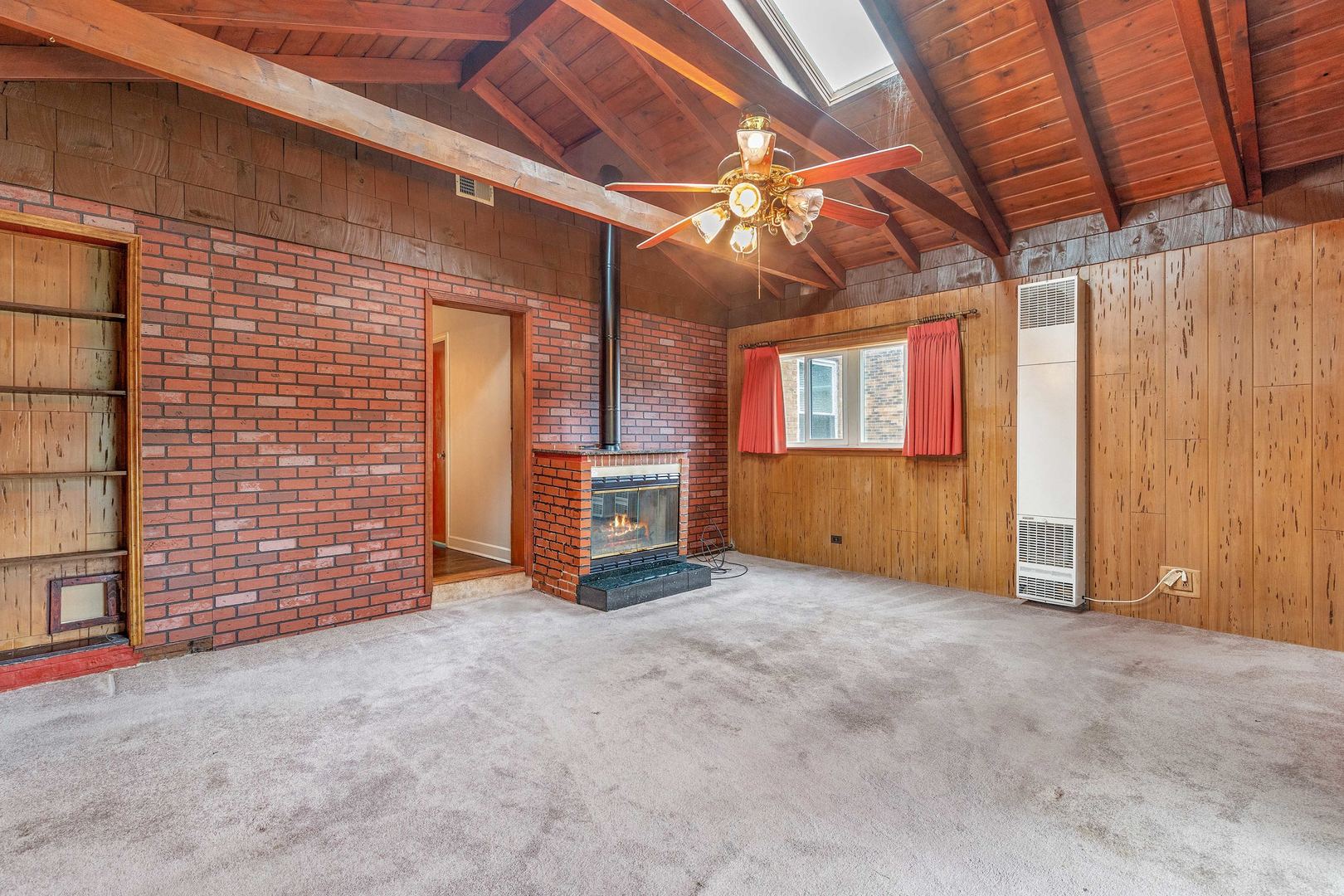 8216 N Caldwell Avenue Property Photo 12