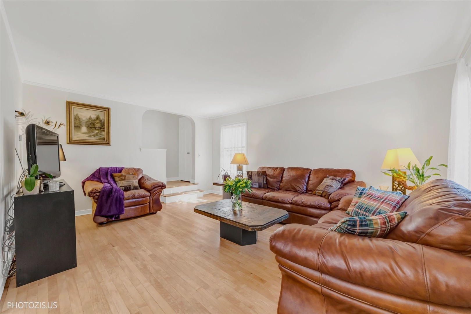8217 Laramie Avenue Property Photo 3