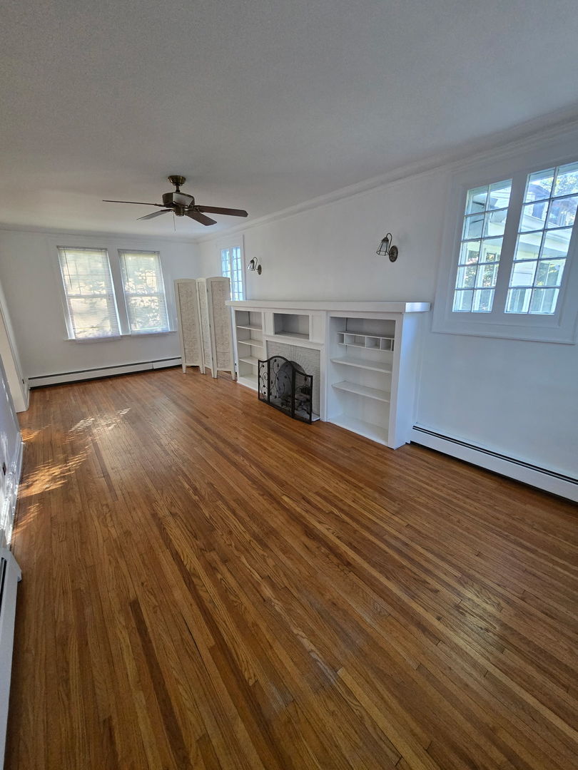 14412 West Avenue Property Photo 3