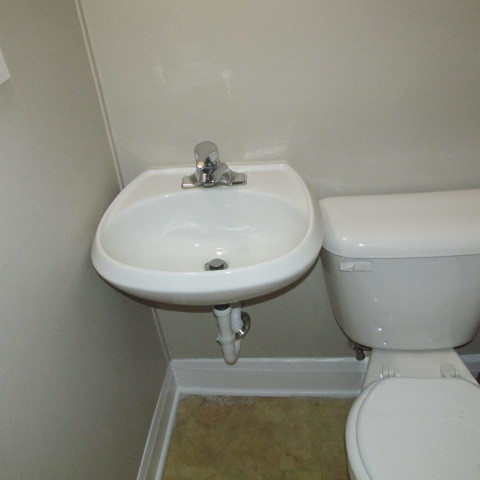 14412 West Avenue Property Photo 9