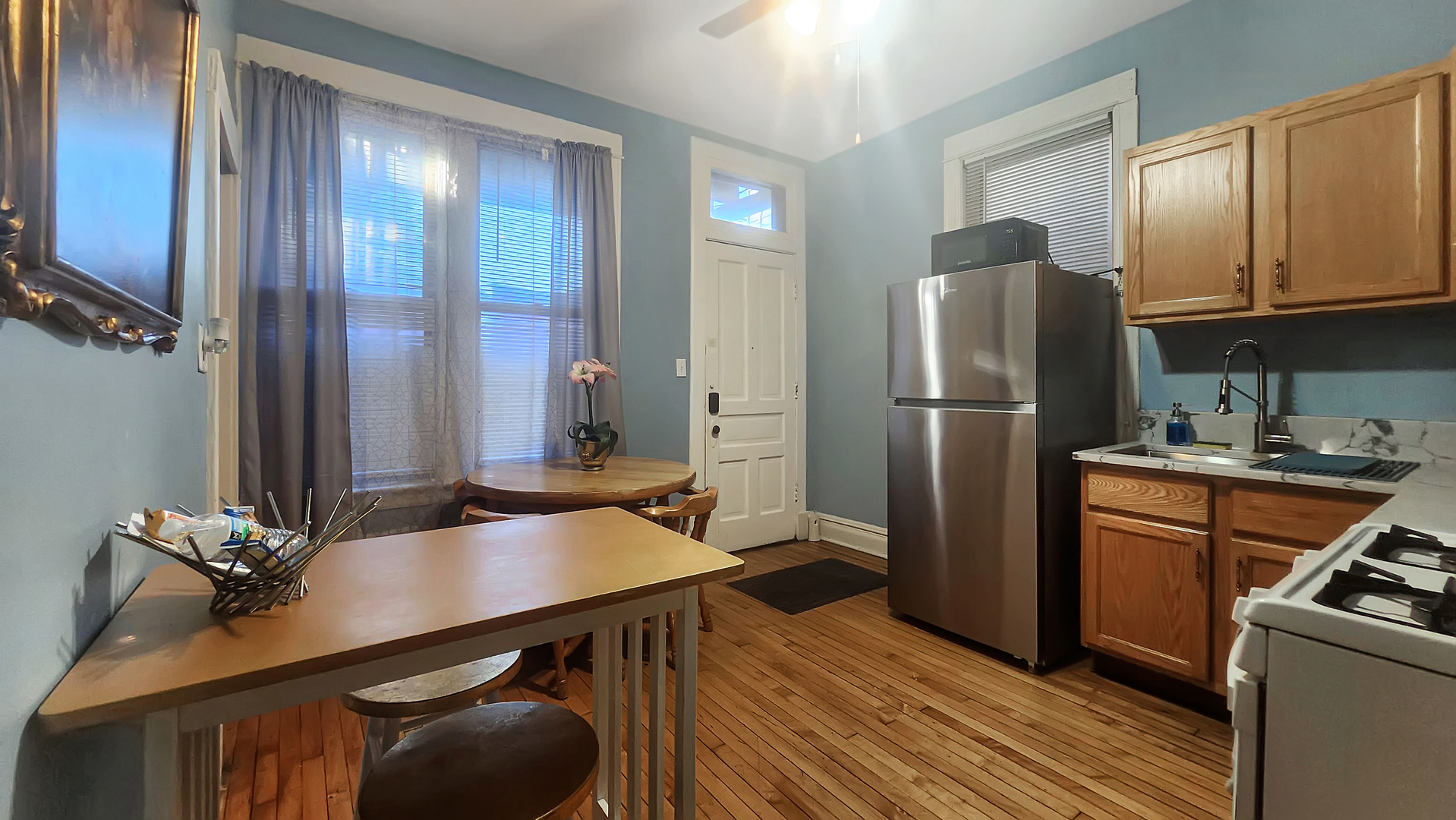 2107 W Coulter Street 1r Property Photo 6
