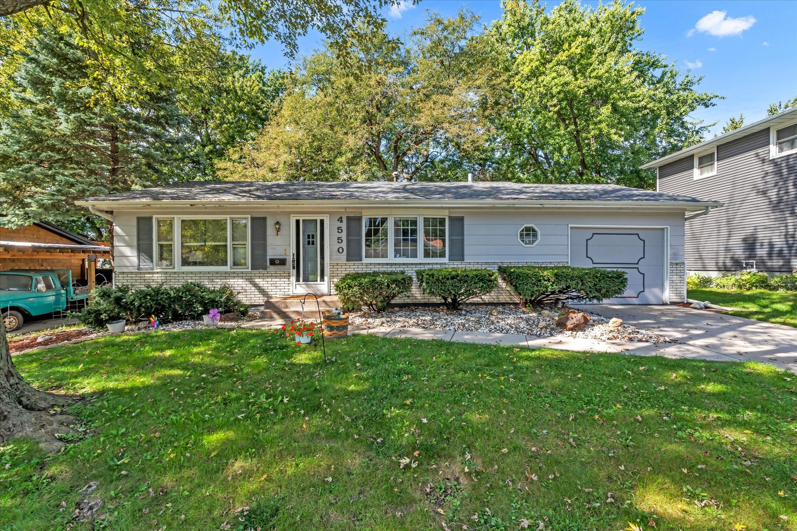 4550 Sheridan Street Property Photo 1