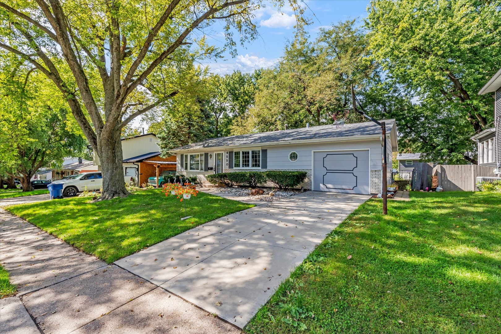4550 Sheridan Street Property Photo 5