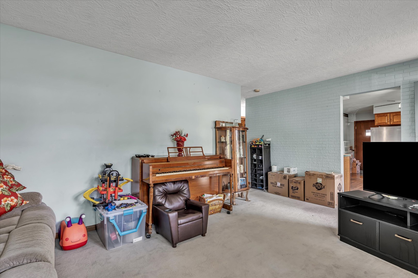 4550 Sheridan Street Property Photo 12