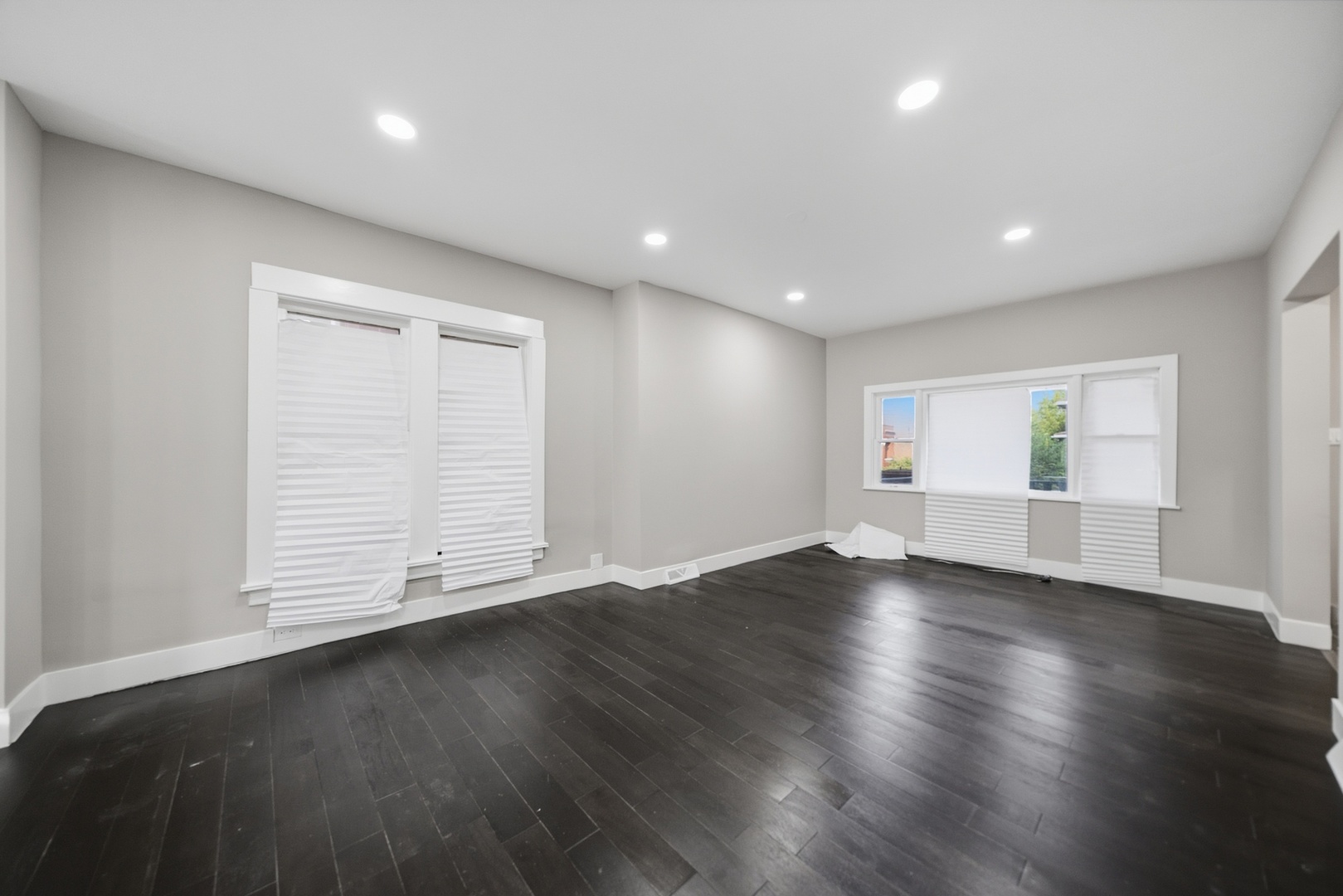 122 N Long Avenue Property Photo 12