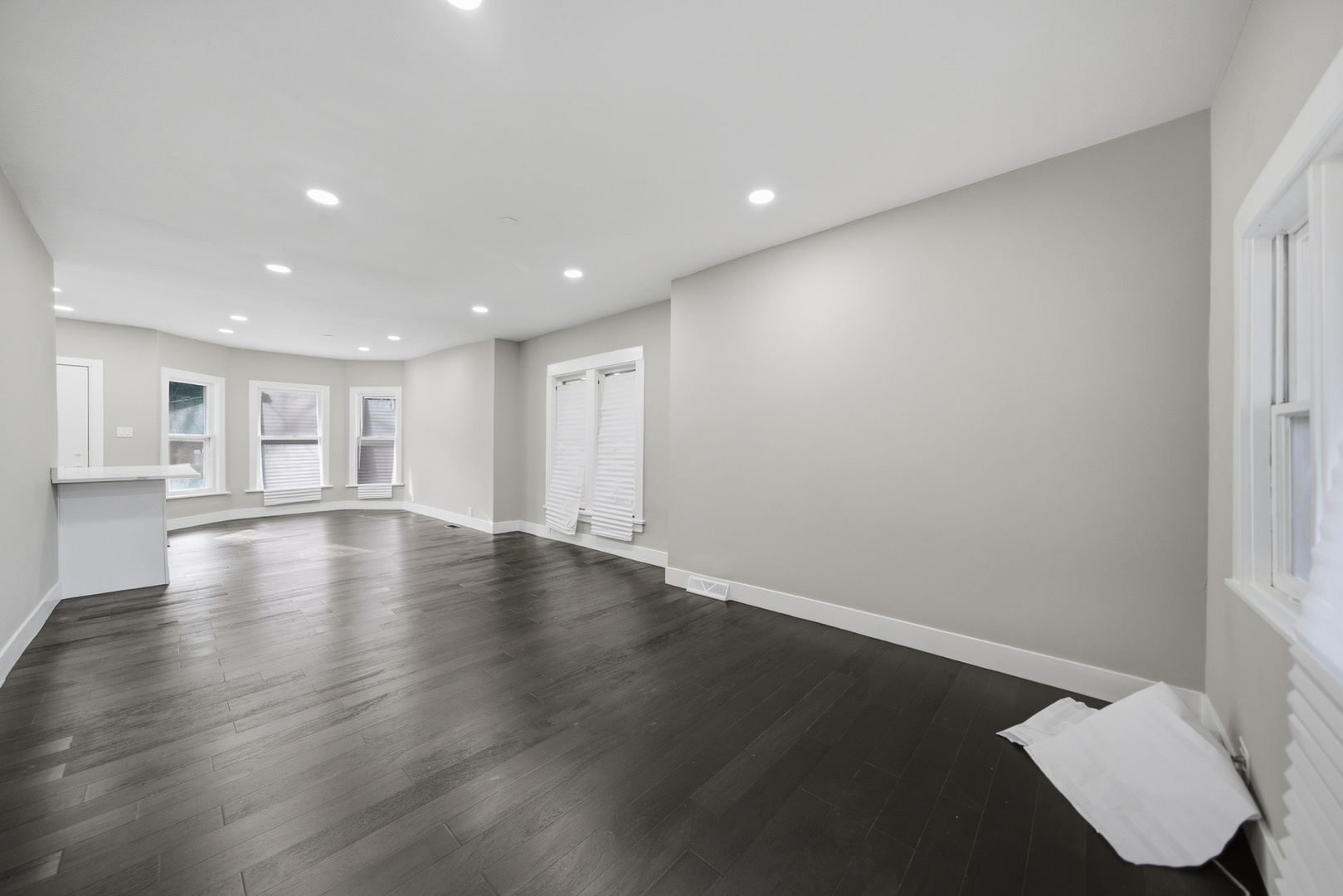 122 N Long Avenue Property Photo 13