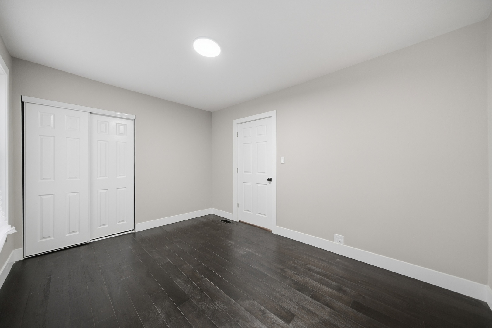 122 N Long Avenue Property Photo 18