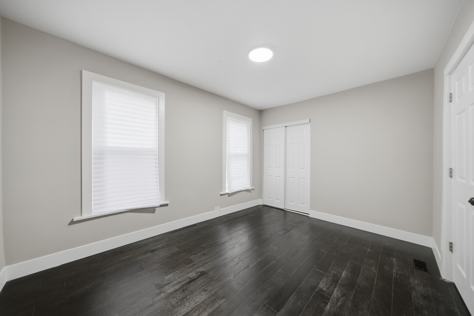 122 N Long Avenue Property Photo 19