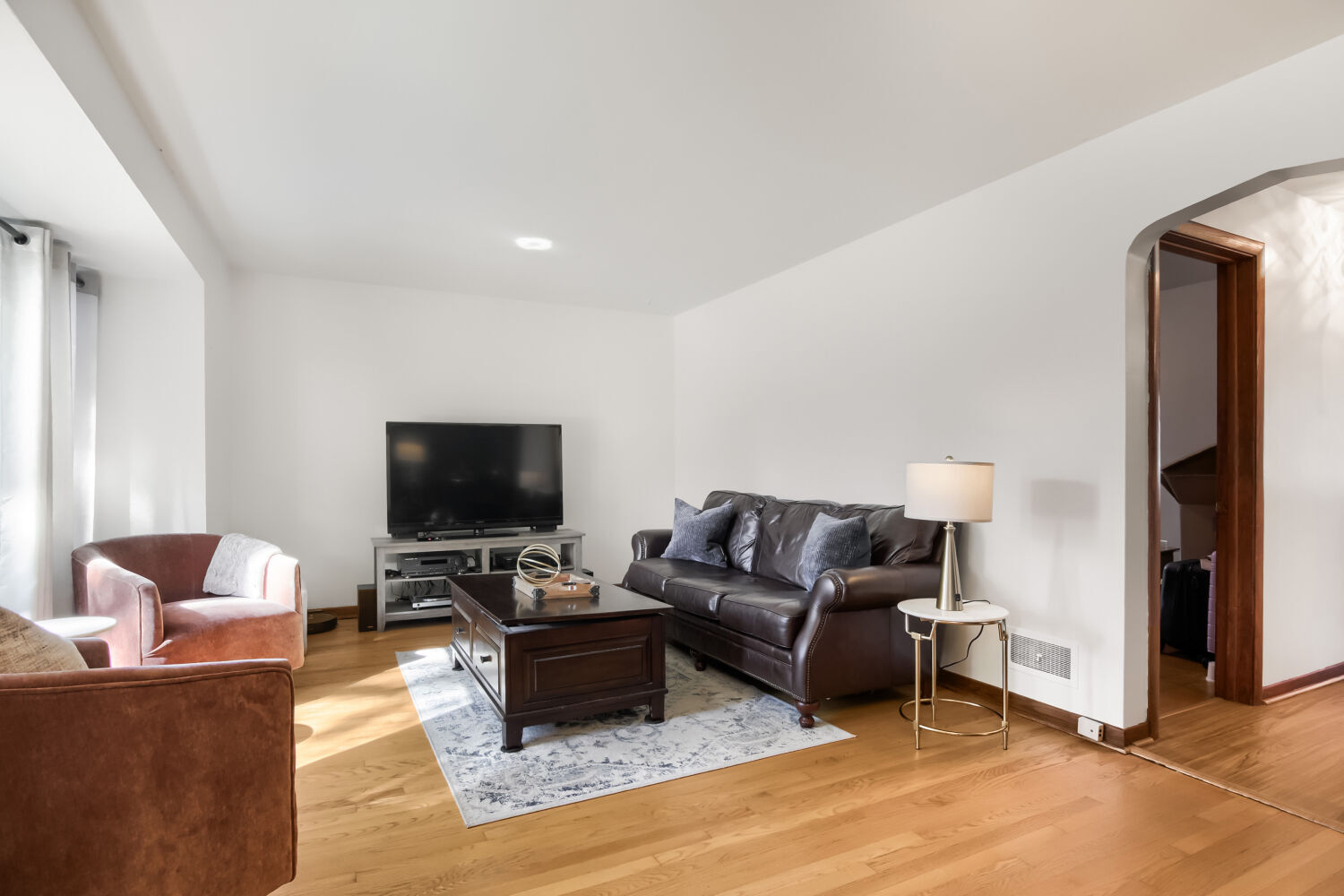 3428 W 116th Street Property Photo 4