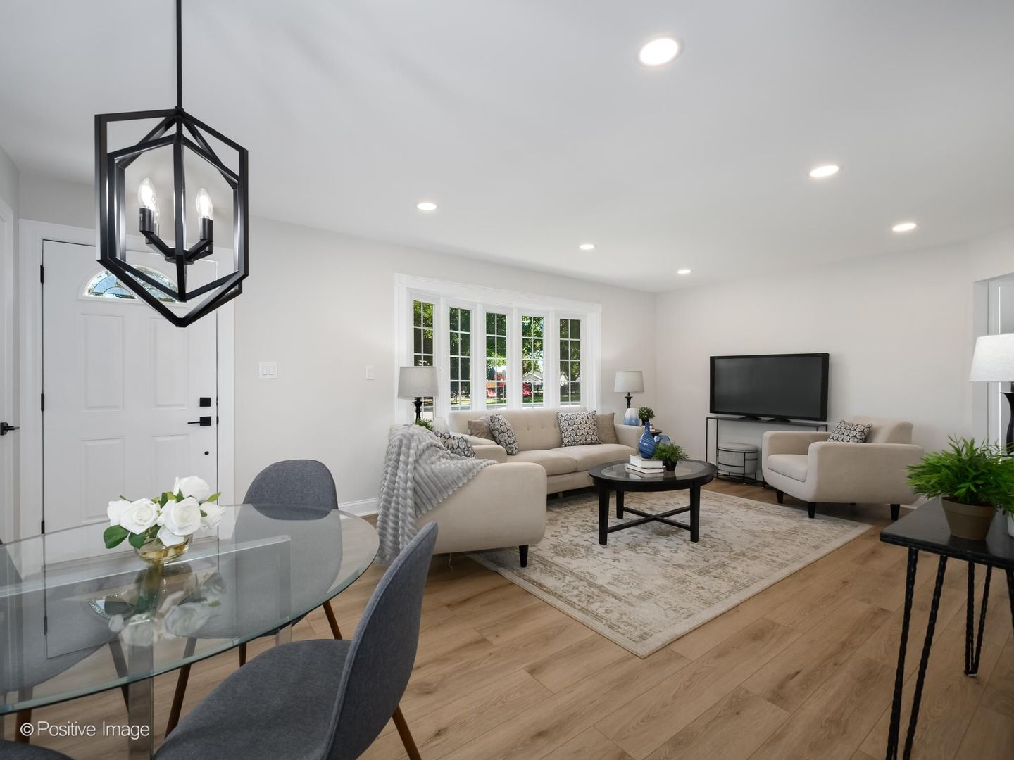 5344 S Ashland Avenue Property Photo 3